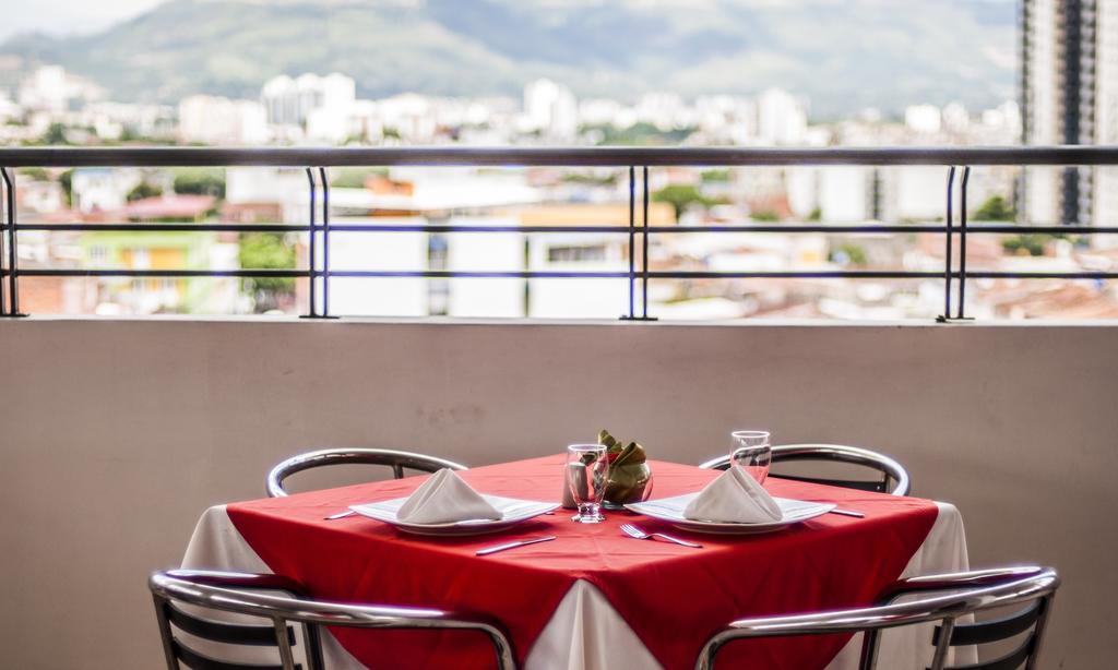 Hotel San Jose Plaza Букараманга Екстериор снимка